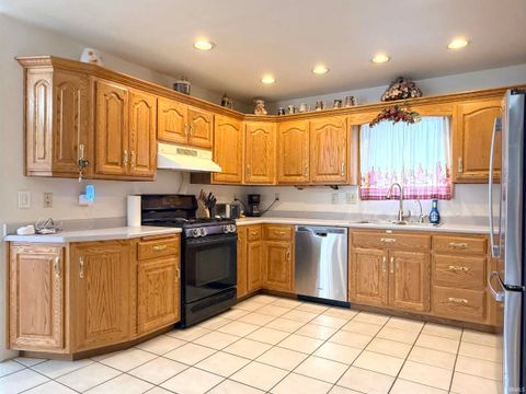 Tiny photo for 6449 E McGuire Road, Churubusco, IN 46723 (MLS # 202612348)