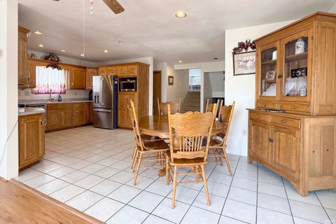 Tiny photo for 6449 E McGuire Road, Churubusco, IN 46723 (MLS # 202612348)