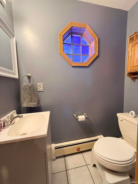 Tiny photo for 6449 E McGuire Road, Churubusco, IN 46723 (MLS # 202612348)