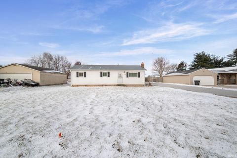Photo of 3138 Henry St St, Lafayette, IN 47909 (MLS # 202601881)