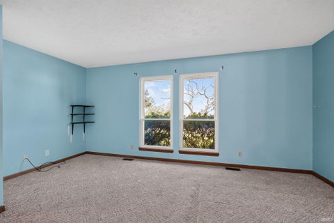 Tiny photo for 3333 Sussex Lane, Lafayette, IN 47909 (MLS # 202641897)