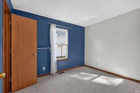 Tiny photo for 3333 Sussex Lane, Lafayette, IN 47909 (MLS # 202641897)