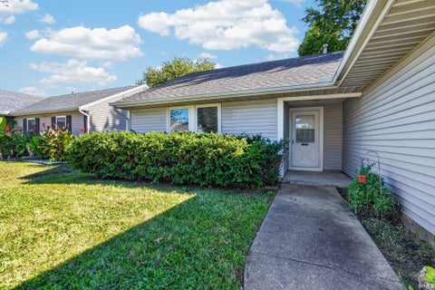 Tiny photo for 3333 Sussex Lane, Lafayette, IN 47909 (MLS # 202641897)