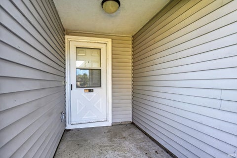 Tiny photo for 3333 Sussex Lane, Lafayette, IN 47909 (MLS # 202641897)
