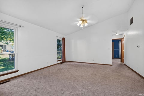 Tiny photo for 3333 Sussex Lane, Lafayette, IN 47909 (MLS # 202641897)