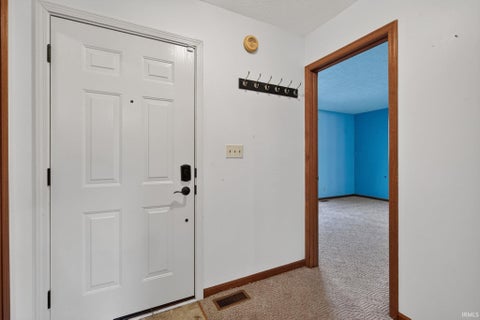 Tiny photo for 3333 Sussex Lane, Lafayette, IN 47909 (MLS # 202641897)