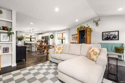 Tiny photo for 1617 Autumn Blaze Lane, Goshen, IN 46526 (MLS # 202619325)