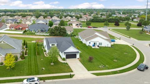 Tiny photo for 1617 Autumn Blaze Lane, Goshen, IN 46526 (MLS # 202619325)