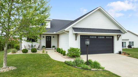 Tiny photo for 1617 Autumn Blaze Lane, Goshen, IN 46526 (MLS # 202619325)