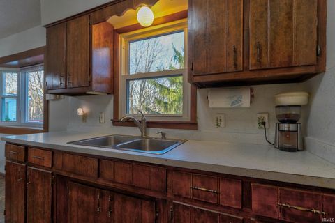 Tiny photo for 2423 Luigs Road, Wadesville, IN 47638 (MLS # 202610073)