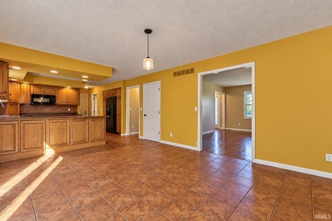 Tiny photo for 6951 Tonia Court, Evansville, IN 47710 (MLS # 202643815)