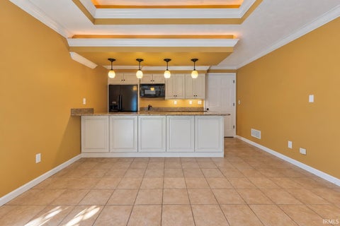 Tiny photo for 6951 Tonia Court, Evansville, IN 47710 (MLS # 202643815)