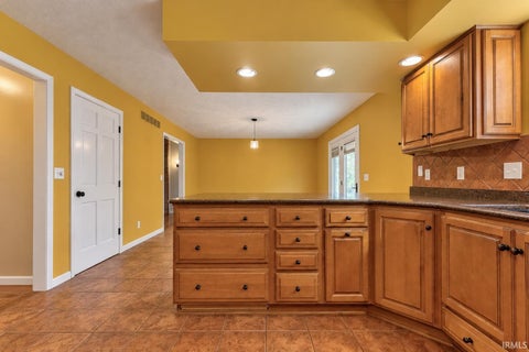 Tiny photo for 6951 Tonia Court, Evansville, IN 47710 (MLS # 202643815)