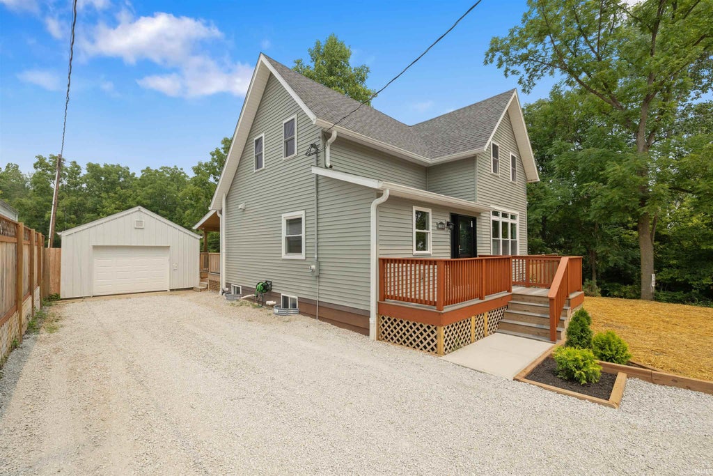 Photo of 11308 S County Line Road, Yoder, IN 46798 (MLS # 202628903)