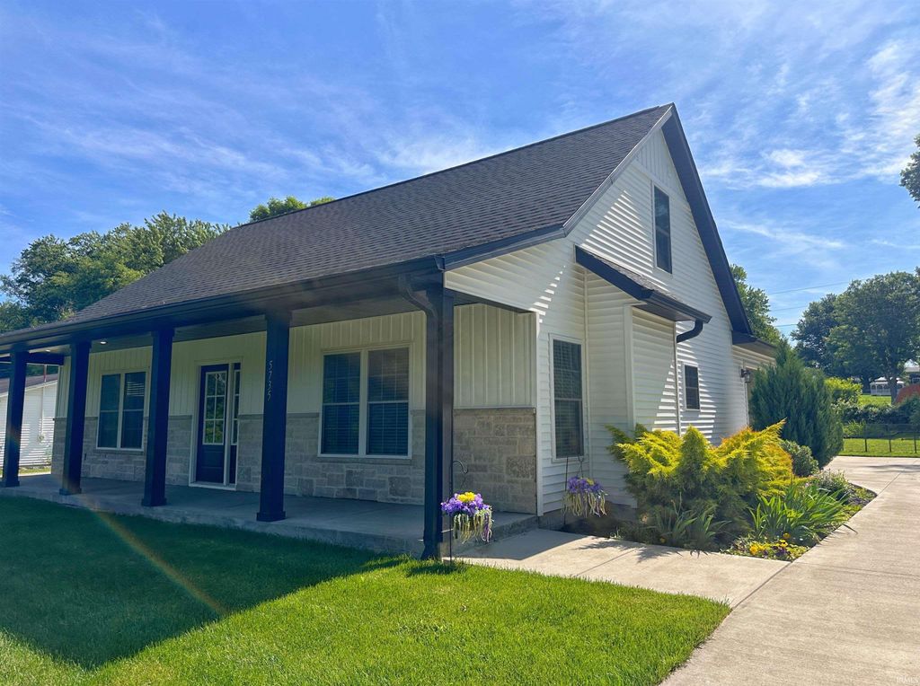 Photo of 5735 S Fairfax Road, Bloomington, IN 47401 (MLS # 202620677)