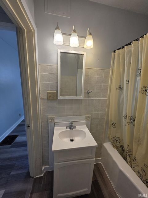 Tiny photo for 711 N Indiana Avenue, Kokomo, IN 46901 (MLS # 202602371)