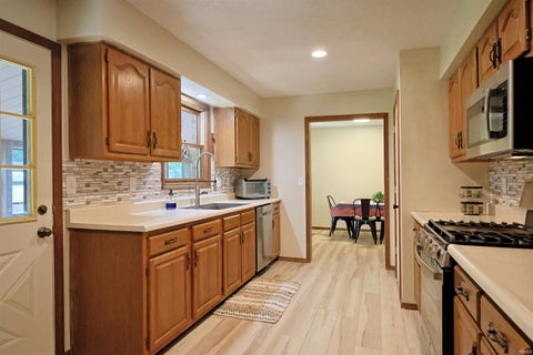 Tiny photo for 2823 Avoca Eureka Road, Bedford, IN 47421 (MLS # 202625424)