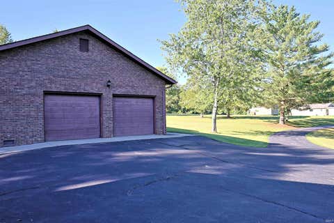 Tiny photo for 2823 Avoca Eureka Road, Bedford, IN 47421 (MLS # 202625424)