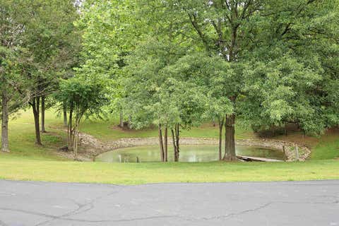 Tiny photo for 2823 Avoca Eureka Road, Bedford, IN 47421 (MLS # 202625424)
