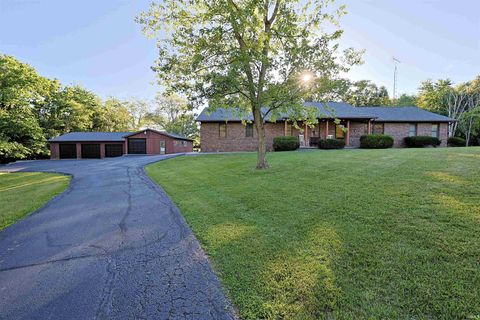 Tiny photo for 2823 Avoca Eureka Road, Bedford, IN 47421 (MLS # 202625424)