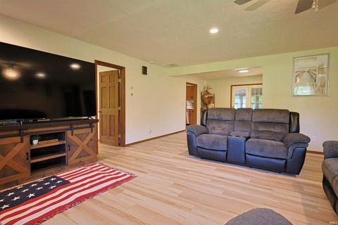 Tiny photo for 2823 Avoca Eureka Road, Bedford, IN 47421 (MLS # 202625424)