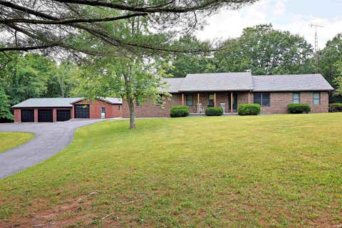 Photo of 2823 Avoca Eureka Road, Bedford, IN 47421 (MLS # 202625424)