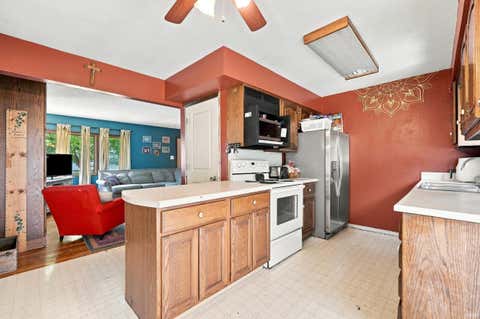 Tiny photo for 1524 N Park Drive, New Haven, IN 46774 (MLS # 202635320)