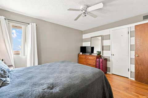Tiny photo for 1524 N Park Drive, New Haven, IN 46774 (MLS # 202635320)