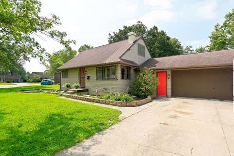 Tiny photo for 1524 N Park Drive, New Haven, IN 46774 (MLS # 202635320)