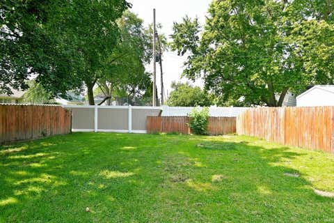 Tiny photo for 1524 N Park Drive, New Haven, IN 46774 (MLS # 202635320)