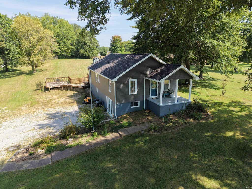 Photo of 719 Schroeder Lane, Evansville, IN 47712 (MLS # 202634712)