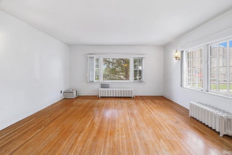 Tiny photo for 103 E Walnut Street, Chalmers, IN 47929 (MLS # 202640210)