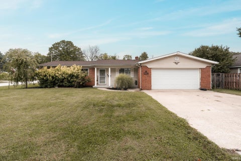 Tiny photo for 2200 Vinton Street, Lafayette, IN 47904 (MLS # 202639186)