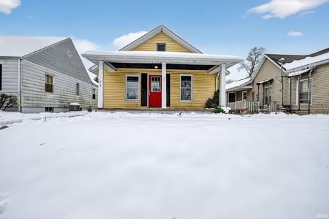 Photo of 815 S 26th Street, South Bend, IN 46615 (MLS # 202548658)