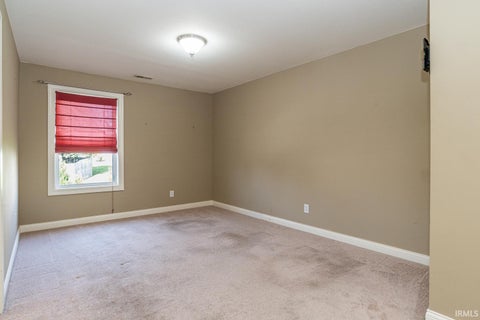 Tiny photo for 3524 S Wickens Street, Bloomington, IN 47403 (MLS # 202644795)