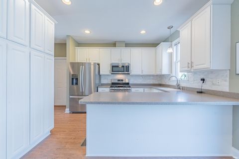 Tiny photo for 4241 E Cardigan Court, Bloomington, IN 47401 (MLS # 202609813)