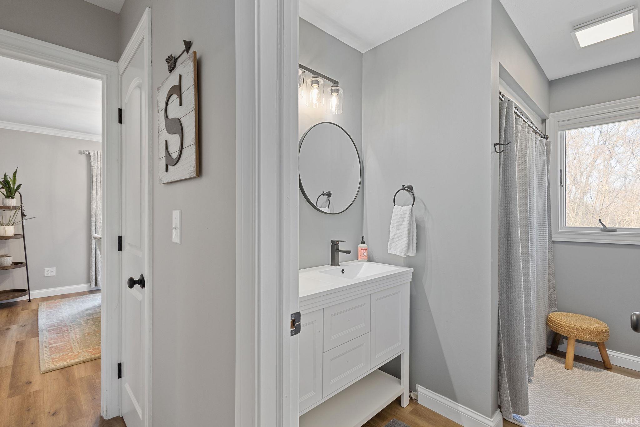 Middlebury, Indiana 46540, United States, 5 Bedrooms Bedrooms, ,3 BathroomsBathrooms,Residential,Active,87872