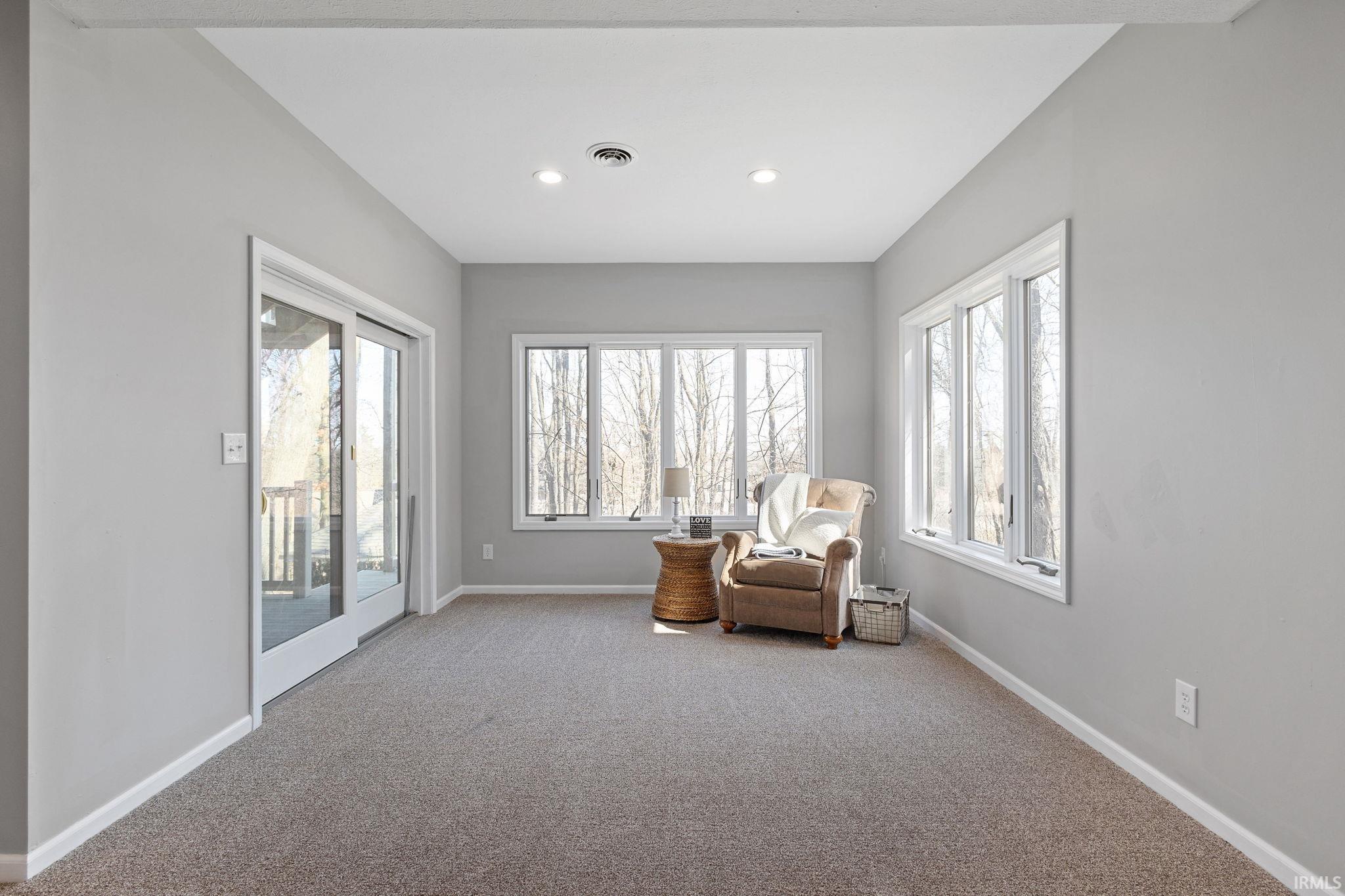 Middlebury, Indiana 46540, United States, 5 Bedrooms Bedrooms, ,3 BathroomsBathrooms,Residential,Active,87872