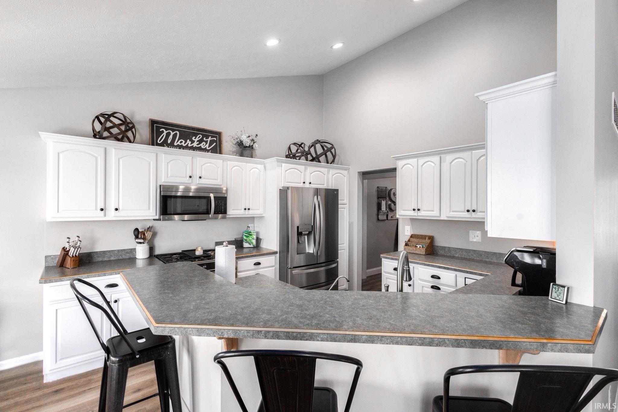 Middlebury, Indiana 46540, United States, 5 Bedrooms Bedrooms, ,3 BathroomsBathrooms,Residential,Active,87872