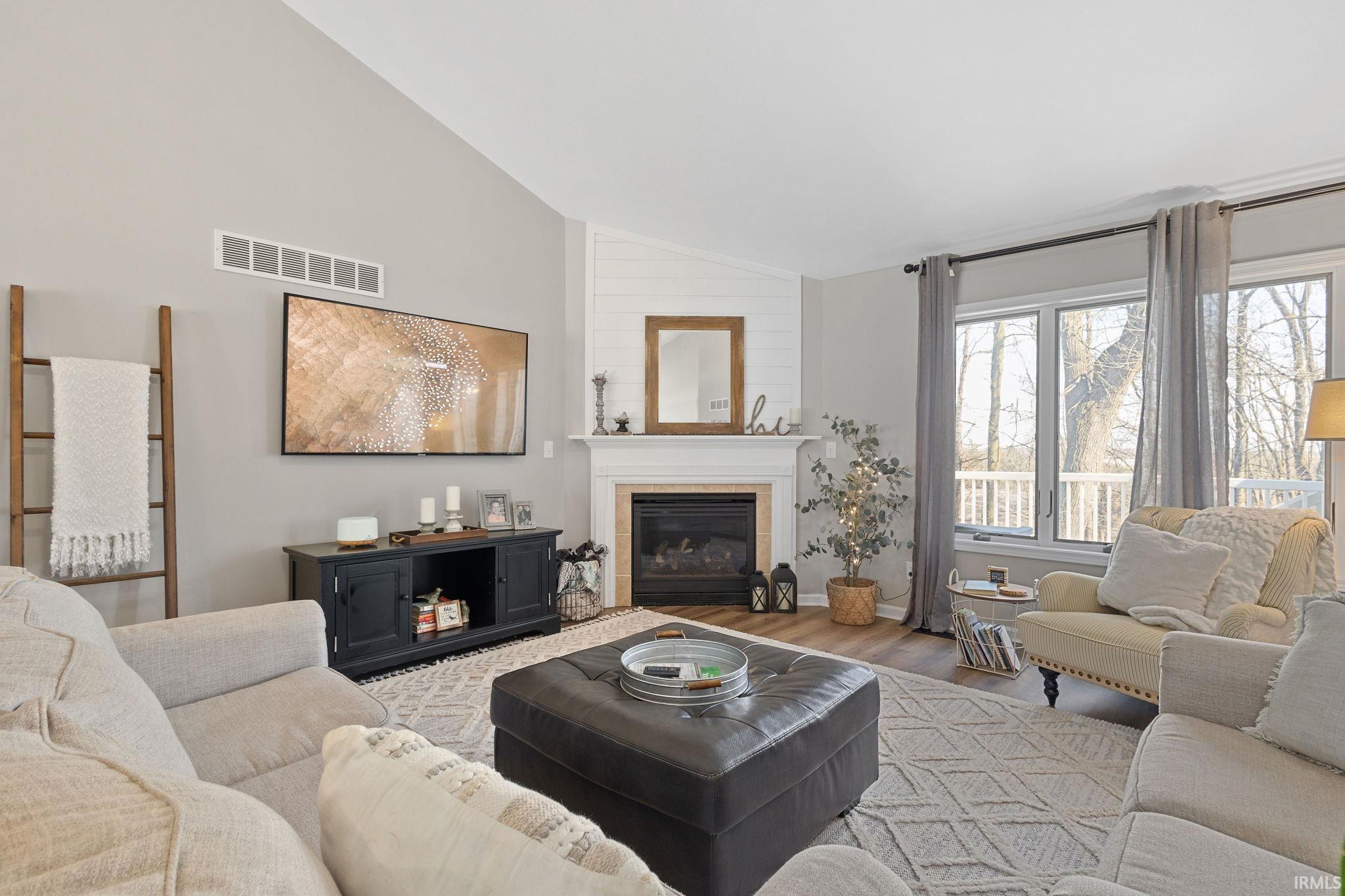 Middlebury, Indiana 46540, United States, 5 Bedrooms Bedrooms, ,3 BathroomsBathrooms,Residential,Active,87872