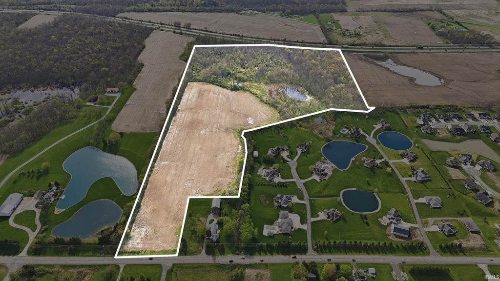 Photo of 18303 Tonkel Road, Auburn, IN 46706 (MLS # 202625368)