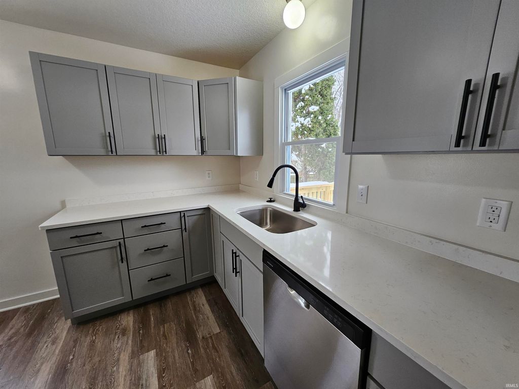 Photo of 7016 Beaty Avenue, Fort Wayne, IN 46809 (MLS # 202548001)