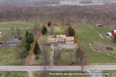 Tiny photo for 7692 N Emery Road, Rolling Prairie, IN 46371 (MLS # 202608123)