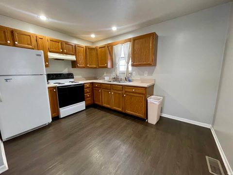 Tiny photo for 1320 S ELIZABETH Street, Kokomo, IN 46902 (MLS # 202547810)