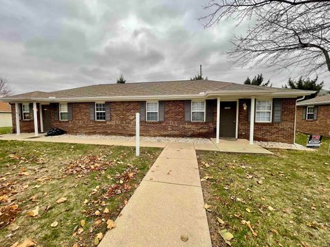 Tiny photo for 1320 S ELIZABETH Street, Kokomo, IN 46902 (MLS # 202547810)