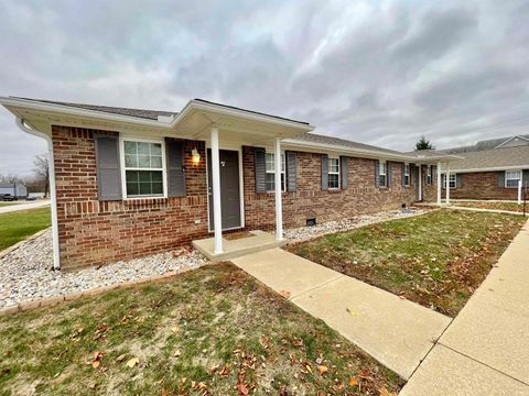 Photo of 1320 S ELIZABETH Street, Kokomo, IN 46902 (MLS # 202547810)