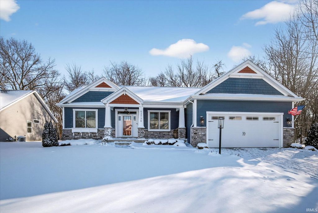 Photo of 53736 Terre Verde Hills Court, South Bend, IN 46628 (MLS # 202602387)