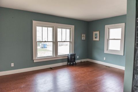 Tiny photo for 1100 W Walnut Street, Kokomo, IN 46901 (MLS # 202610278)