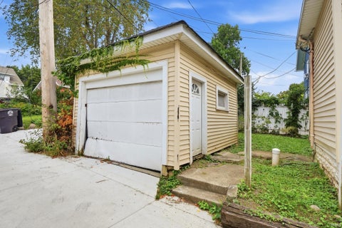 Tiny photo for 418 Rose Lane, Fort Wayne, IN 46807 (MLS # 202638004)