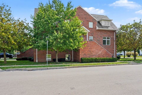Tiny photo for 330 N Sunnyside Avenue, South Bend, IN 46617 (MLS # 202637909)